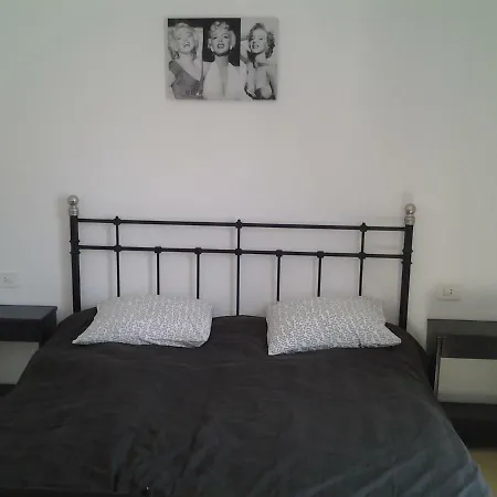 Paraiso Royal Dany & Pina Playa de las Americas (Tenerife)